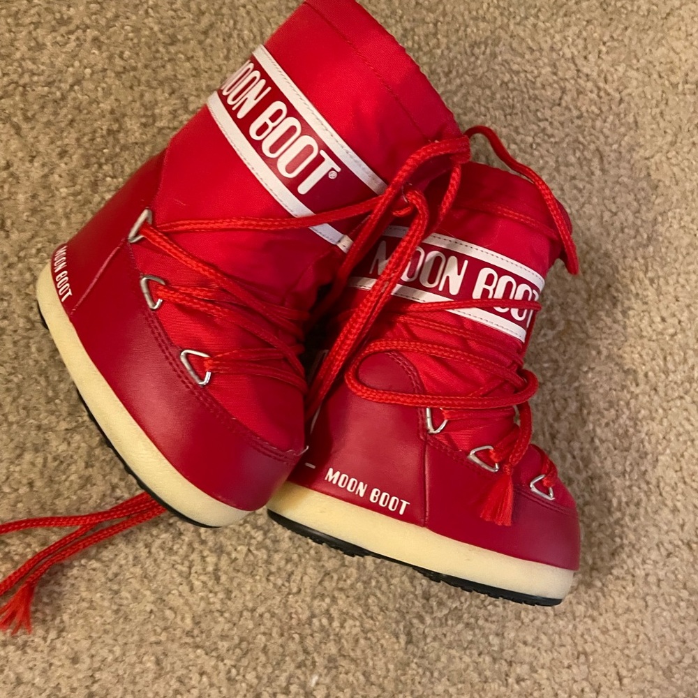 Toddler moonboots